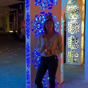 Meet your Posher, Isabella